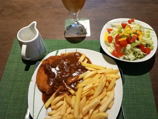 Heerlijk een schnitzel eten bij Gasthof Feische Heerlijk een schnitzel eten bij Gasthof Feische