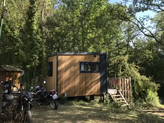 Mobile homes zijn te huur bij Le Camping Moto