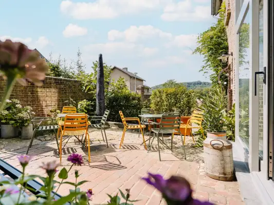 Heerlijk zitten op het terras Heerlijk zitten op het terras